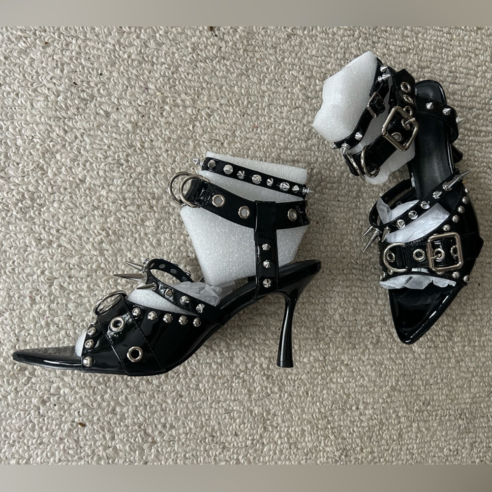 New Spike heels 🔥
